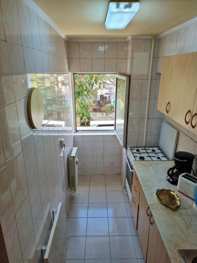 Апартаменты Charming And Intimate Getaway In Bucharest - Near Unirii Square Экстерьер фото